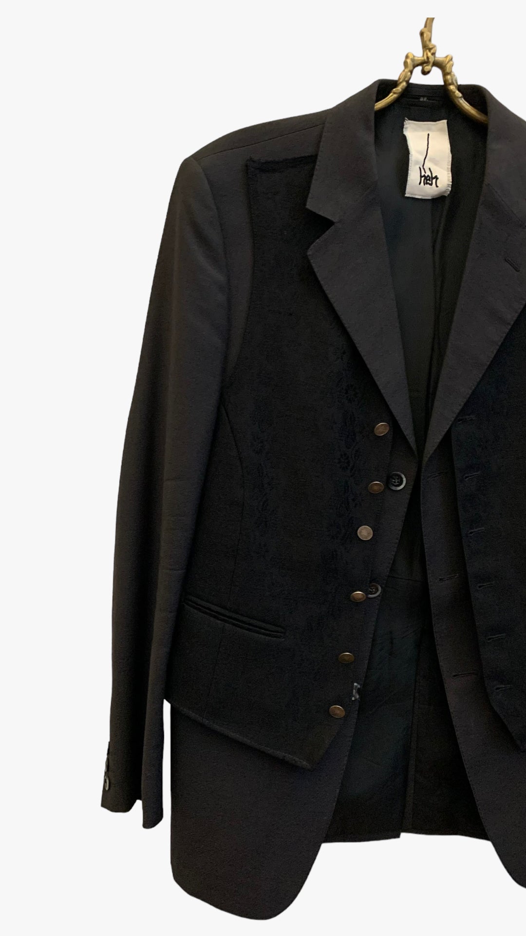 #0040 - LAYERED SUIT